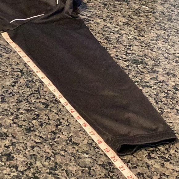 Puma men’s black full zip training jacket NWT L - Picture 7 of 10